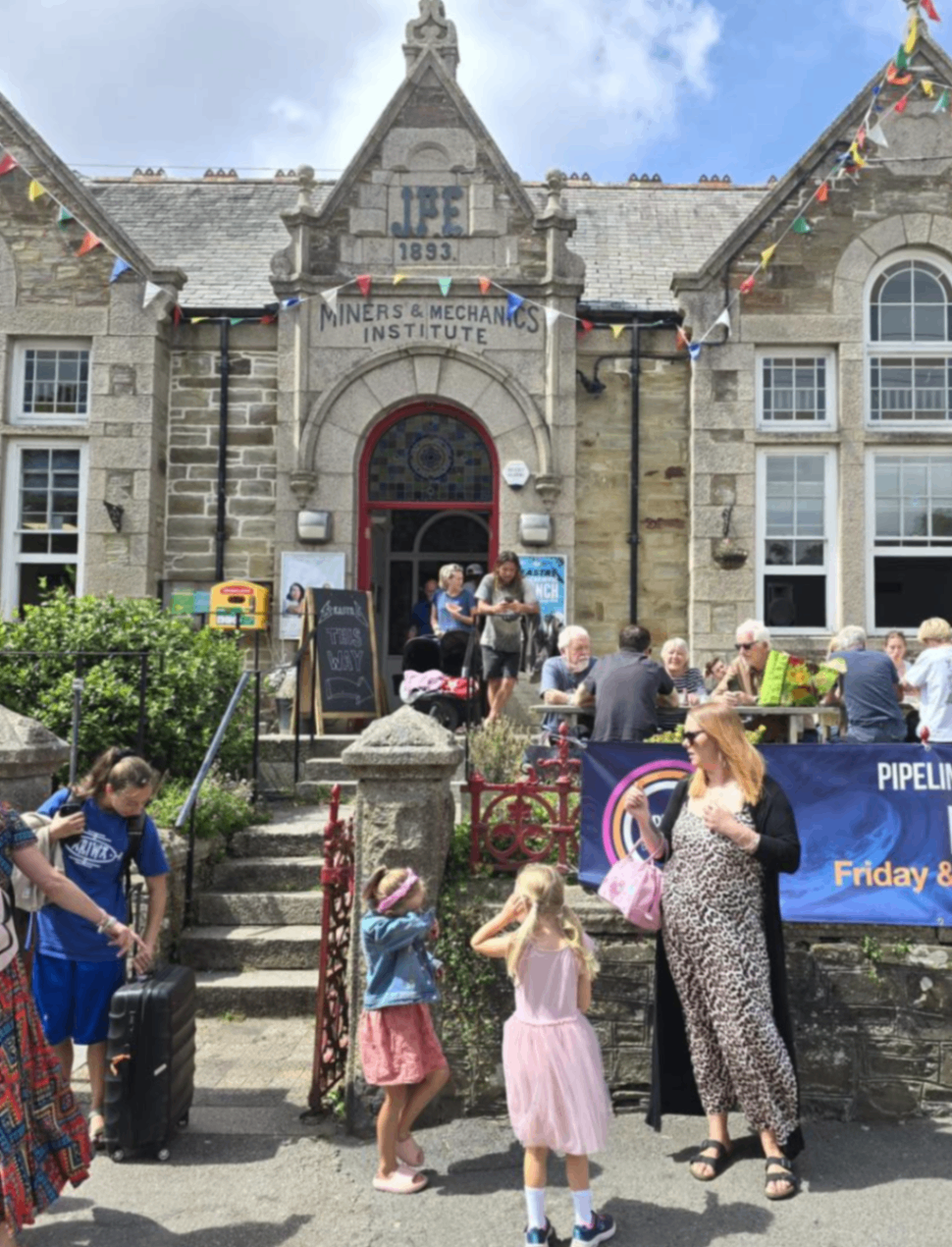 Food and Crafts Market
